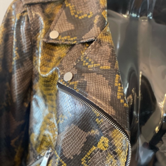 Zara Snakeskin Moto Jacket - Picture 3 of 8